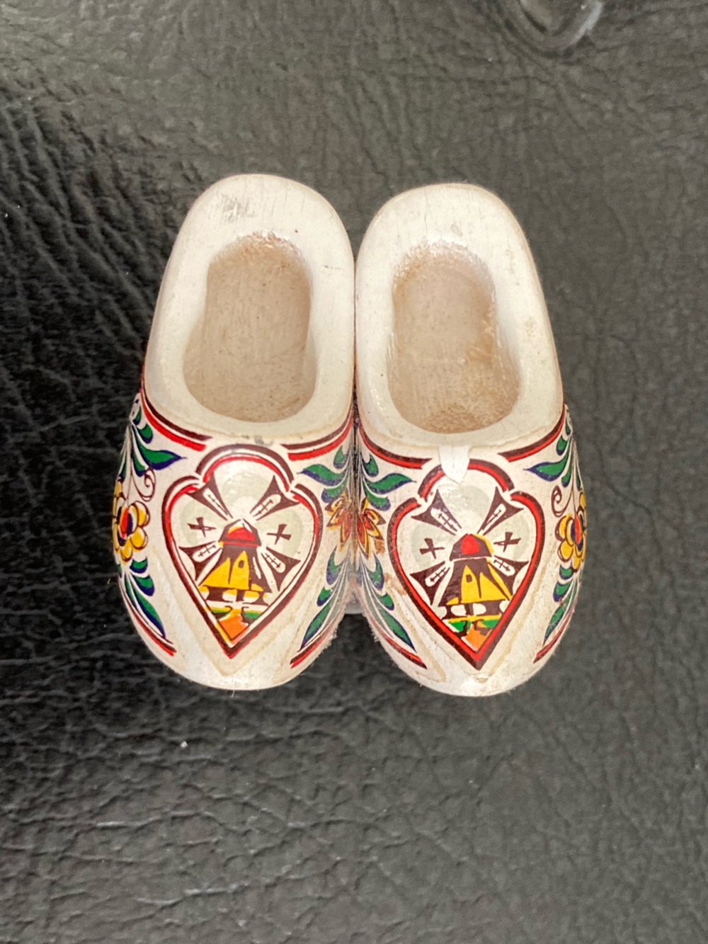 Miniature Clogs from Holland vintage  magnet